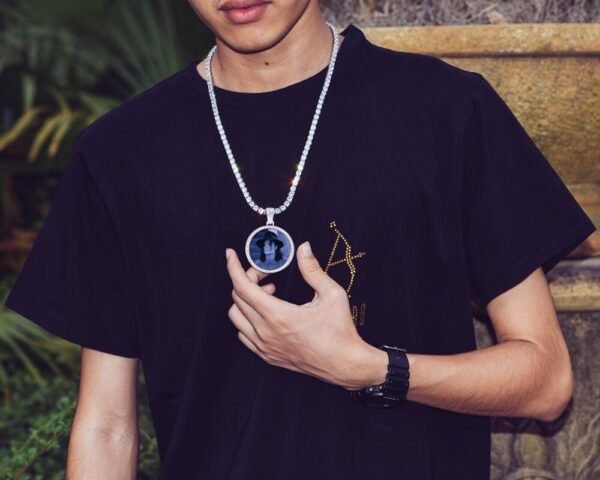 Customize YOUR PHOTO Iced Medallion Pendant with Chain - Image 8