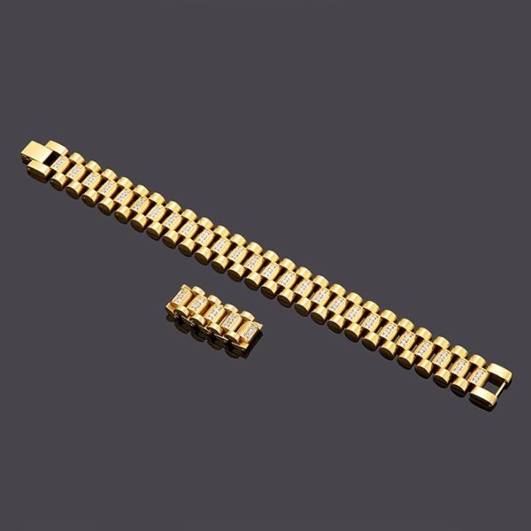 2 in 1 - Iced Rollie Bracelet & Ring Set Gold - Image 2