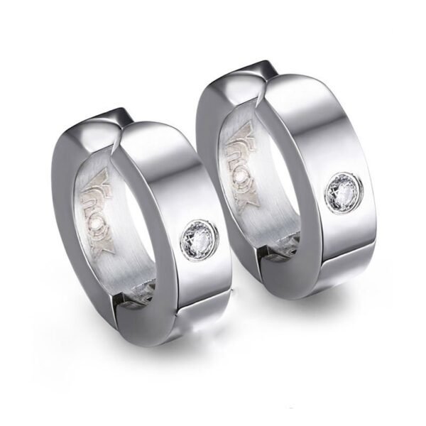 Silver Lone Diamond Clip Earrings (No Piercing)
