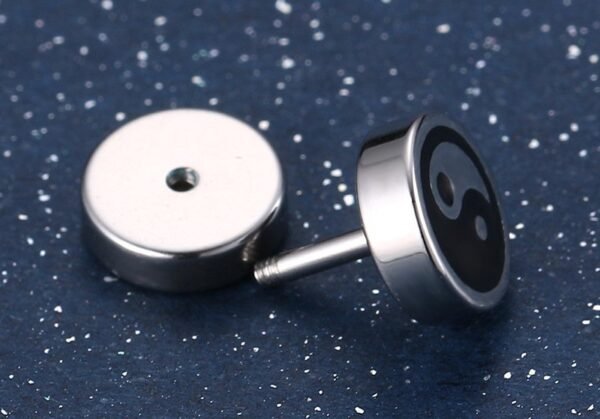 Silver Steel Yin Yang Screw Back Earring - Image 4