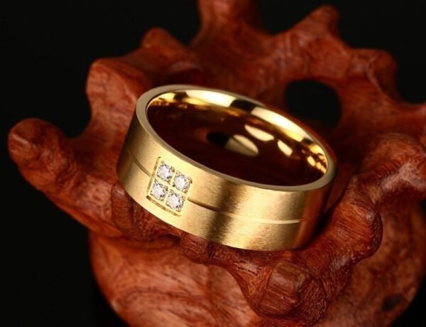 Gold Quad Diamond Men’s Wedding Band - Image 6
