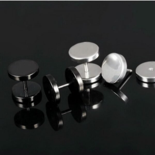 Onyx Screw Back Black Earring - Image 4