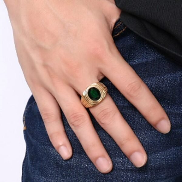 Black Stone Retro Jubilee Ring - Image 7