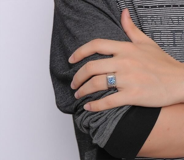 Classic Silver Blue Sapphire Stone Ring - Image 10