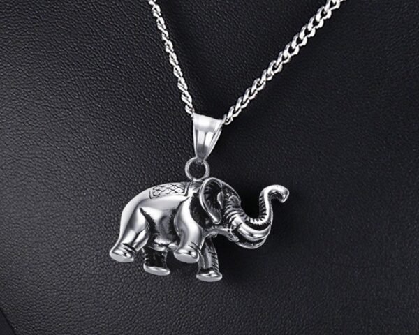 Vintage Silver 3D Elephant Chain