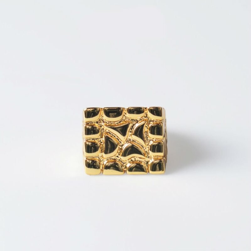 Gold Gloss Finish Signet Nugget Ring - Image 7