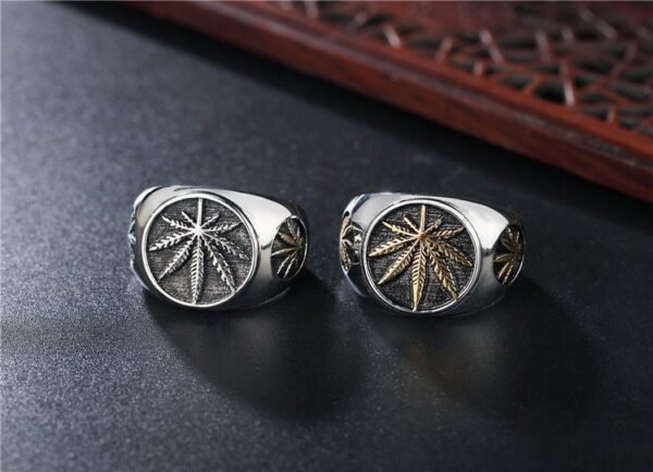 Classic Silver Maryjane Ring - Image 3