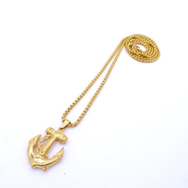 Gold Berth Anchor Chain - Image 3