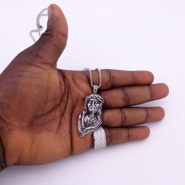 Vintage Silver Mini Jesus Piece Chain - Image 8