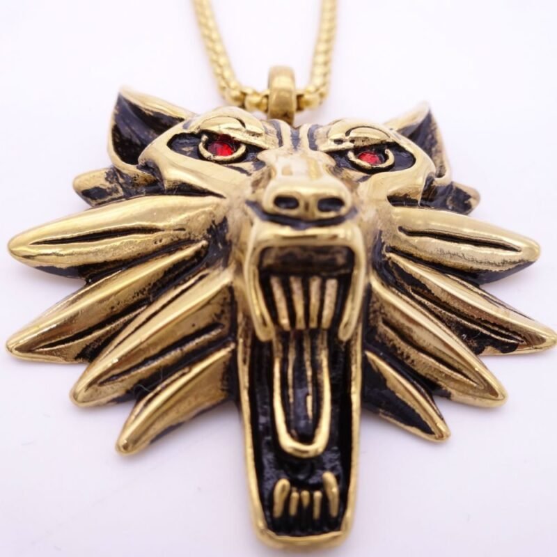 Vintage Gold Red Wolf Medallion Chain - Image 6
