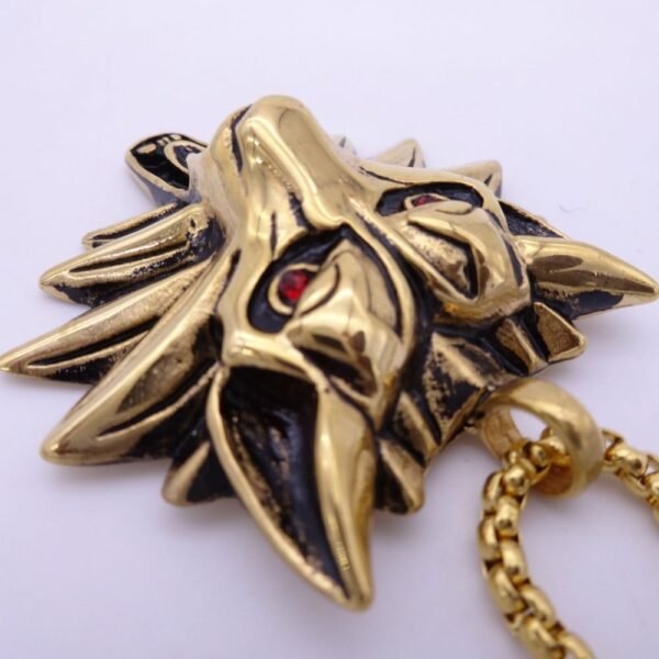 Vintage Gold Red Wolf Medallion Chain - Image 5