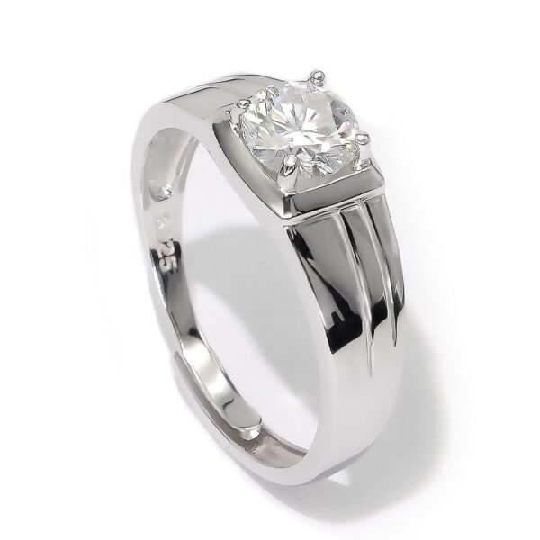 Simple Men's VVS Moissanite Diamond Ring