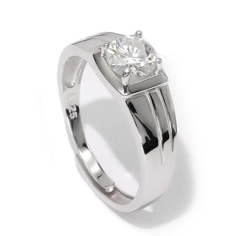 Simple Men's VVS Moissanite Diamond Ring
