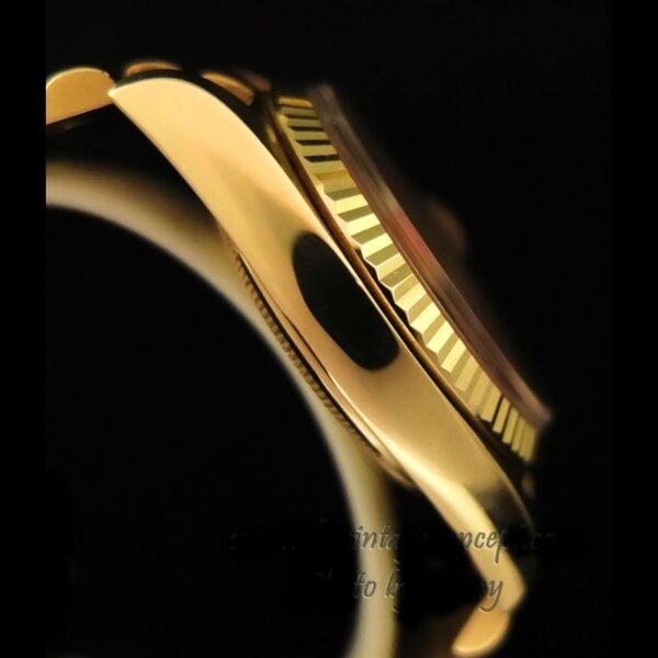 Gold 1970's Rollie Day-Date Presidential Red "Stella" Dial Watch - Image 2
