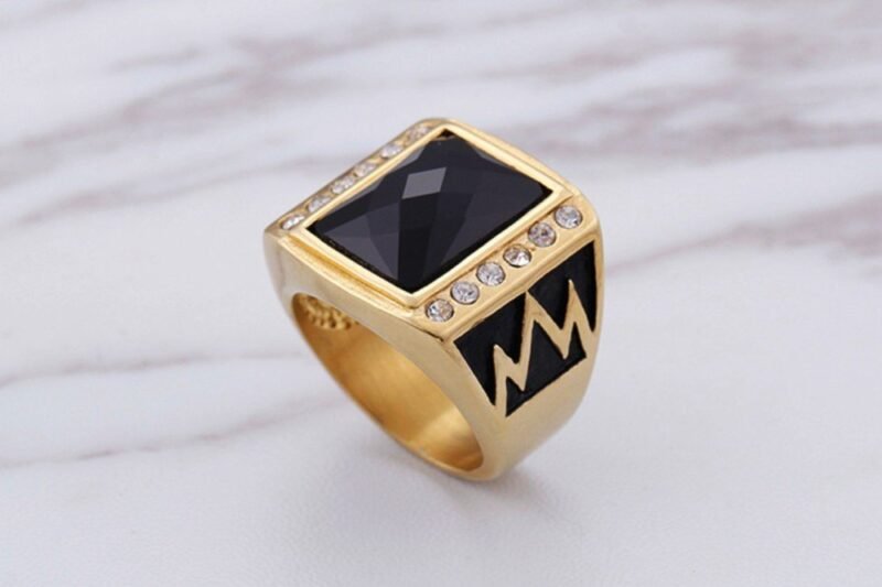 Vintage Thunder Strike Black Stone Ring - Image 2