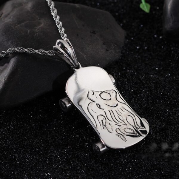 Gothic Silver Skaters Skateboard Chain - Image 2