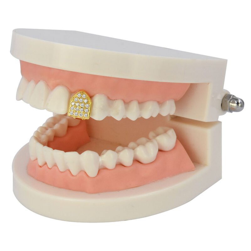 Iced Out single-tooth gold-plated grillz