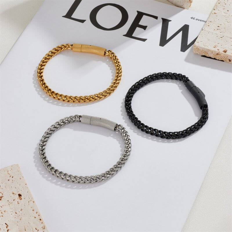 Silver Woven Bracelet With Fold-Over Clasp