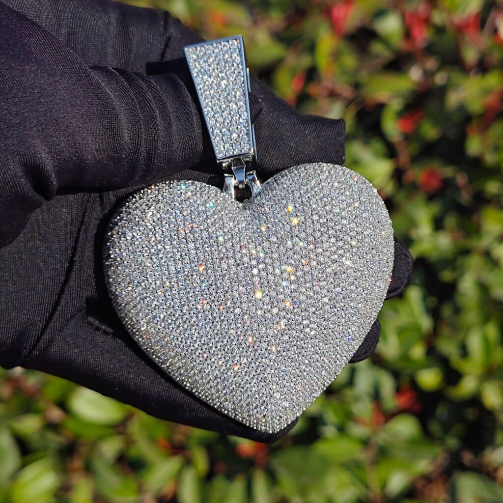 Silver Iced Out Heart Pendant Necklace - Image 4